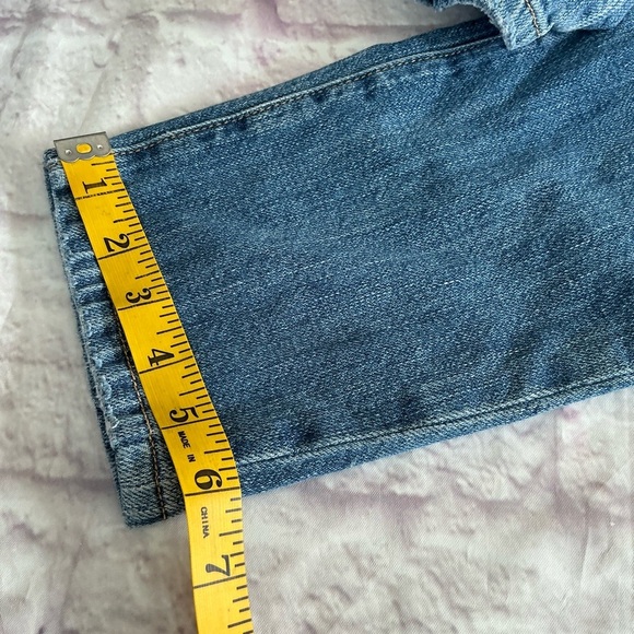 Current/Elliott Light Blue Distressed Cropped Jeans - Picture 9 of 11